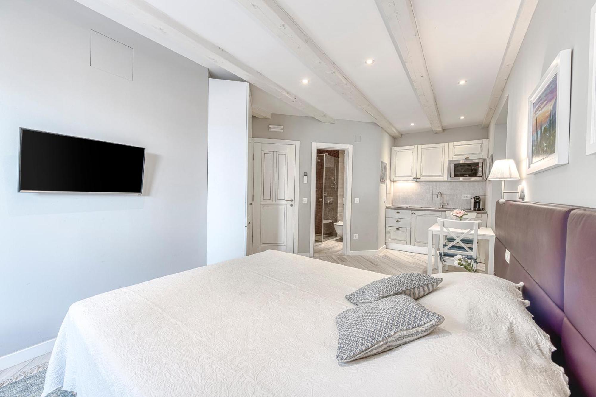 Amoroza Apartment Cavtat