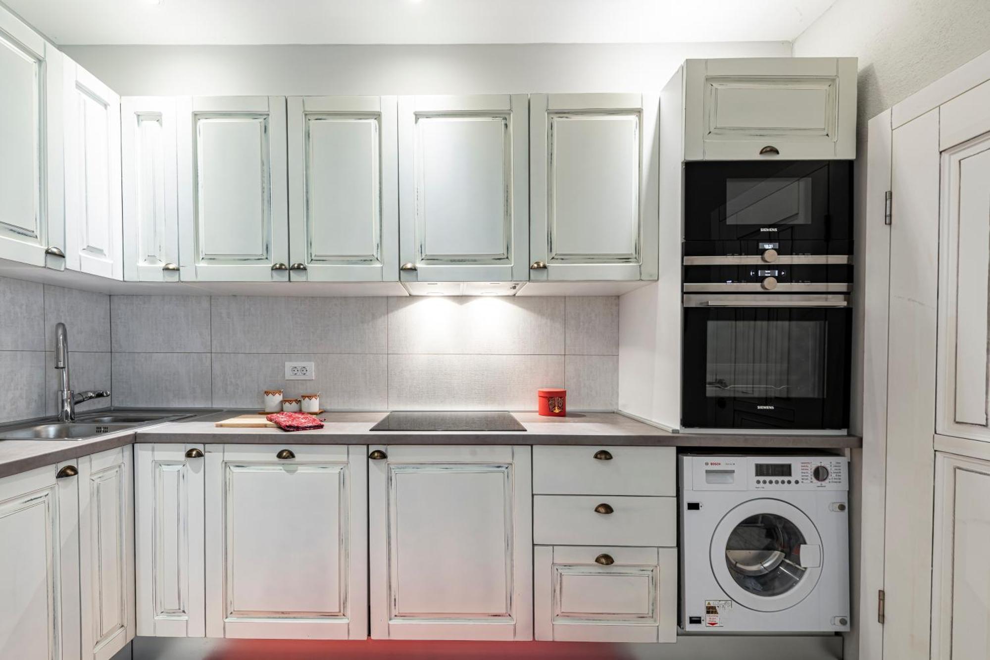 Apartment Amoroza *